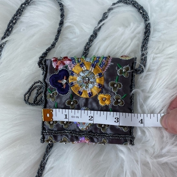 Vintage 1990’s Beaded Mini Crossbody Purse - Picture 5 of 8